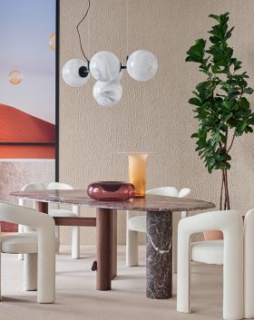 2_CASSINA_Showroom-Milano_Sengu-Table_Dudet-armchair_Patricia-Urquiola_ph_Valentina-Sommariva