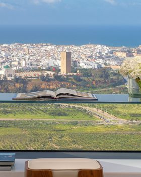 WA-Rabat-Salé_One-Bedroom-Suite_Desk-View